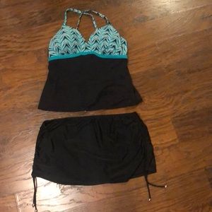 2 pc. NWOT Tankini set with adjustable coverage